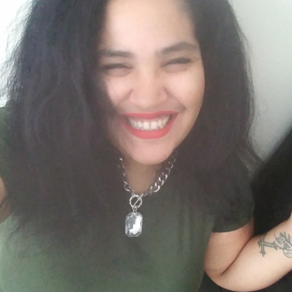 ✨ Fellow Poshers ✨ - Picture 2 of 2